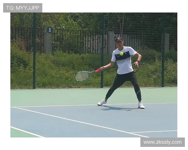 西安网球队在全国网球耐力排行榜中荣获第十名的佳绩引发关注