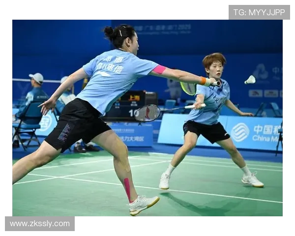 赛后分析:上海羽毛球队与广州羽毛球队的战术意识与表现对比 赛后分析:上海羽毛球队与广州羽毛球队的战术意识与表现对比