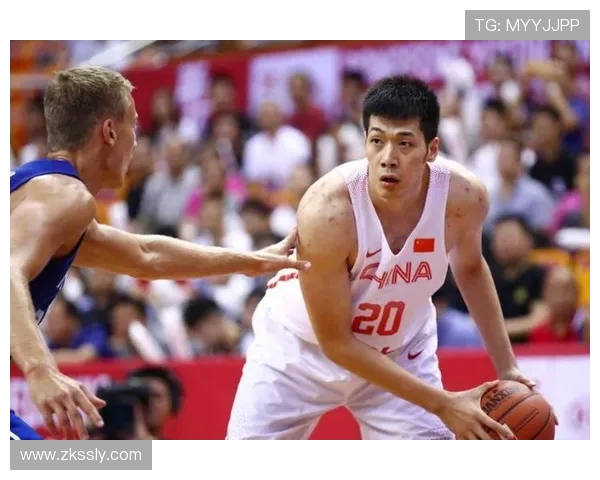 任骏飞在篮球赛场的崛起与挑战展现了中国篮球新生代的无限潜力与希望