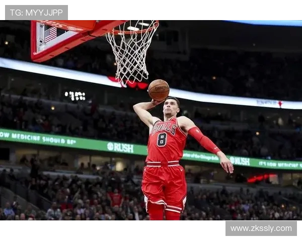 劳里马尔卡宁的篮球之路:从新星崛起到全明星的辉煌历程 劳里马尔卡宁的篮球之路:从新星崛起到全明星的辉煌历程